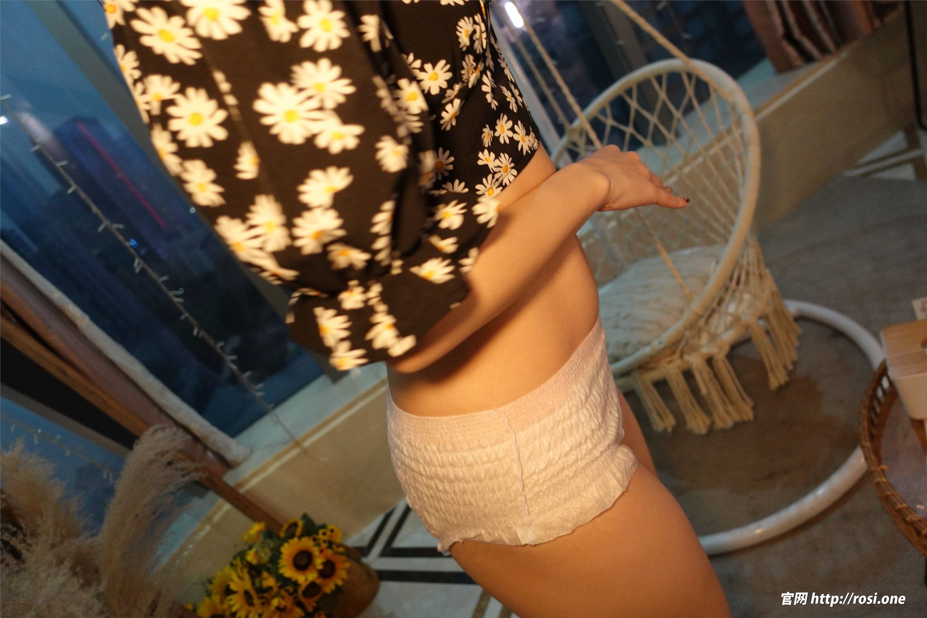 ROSI写真 2022.03.07 NO.3745